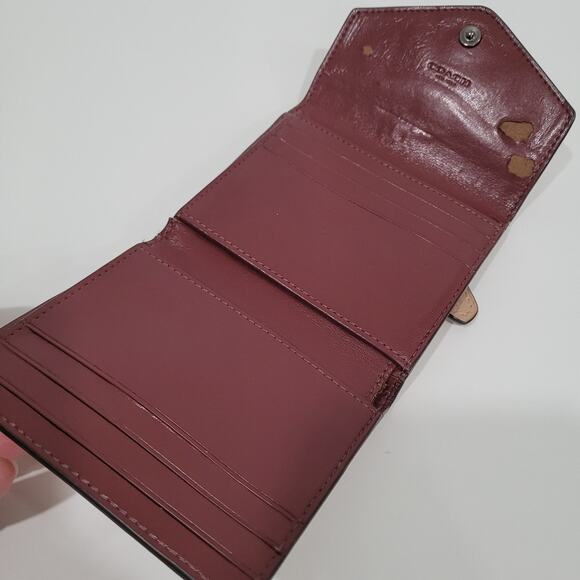 Coach Wallet Pebble Leather Tan Beige Small Tifold Compact Floral Damaged Logo - Picture 3 of 9